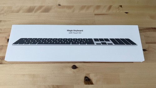 Apple magic keyboard - magic, with