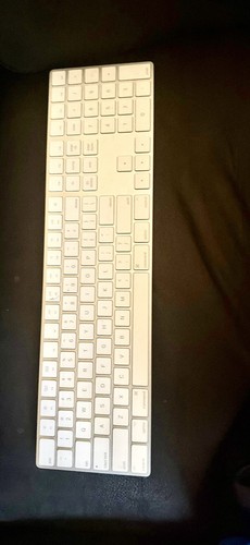 Apple magic keyboard - magic,