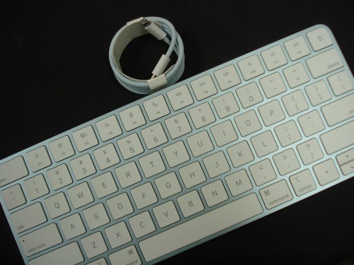 New apple a2450 blue - new,